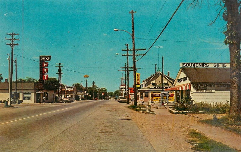 The Gift Shop (Gift Shoppe) - 1964 Postcard